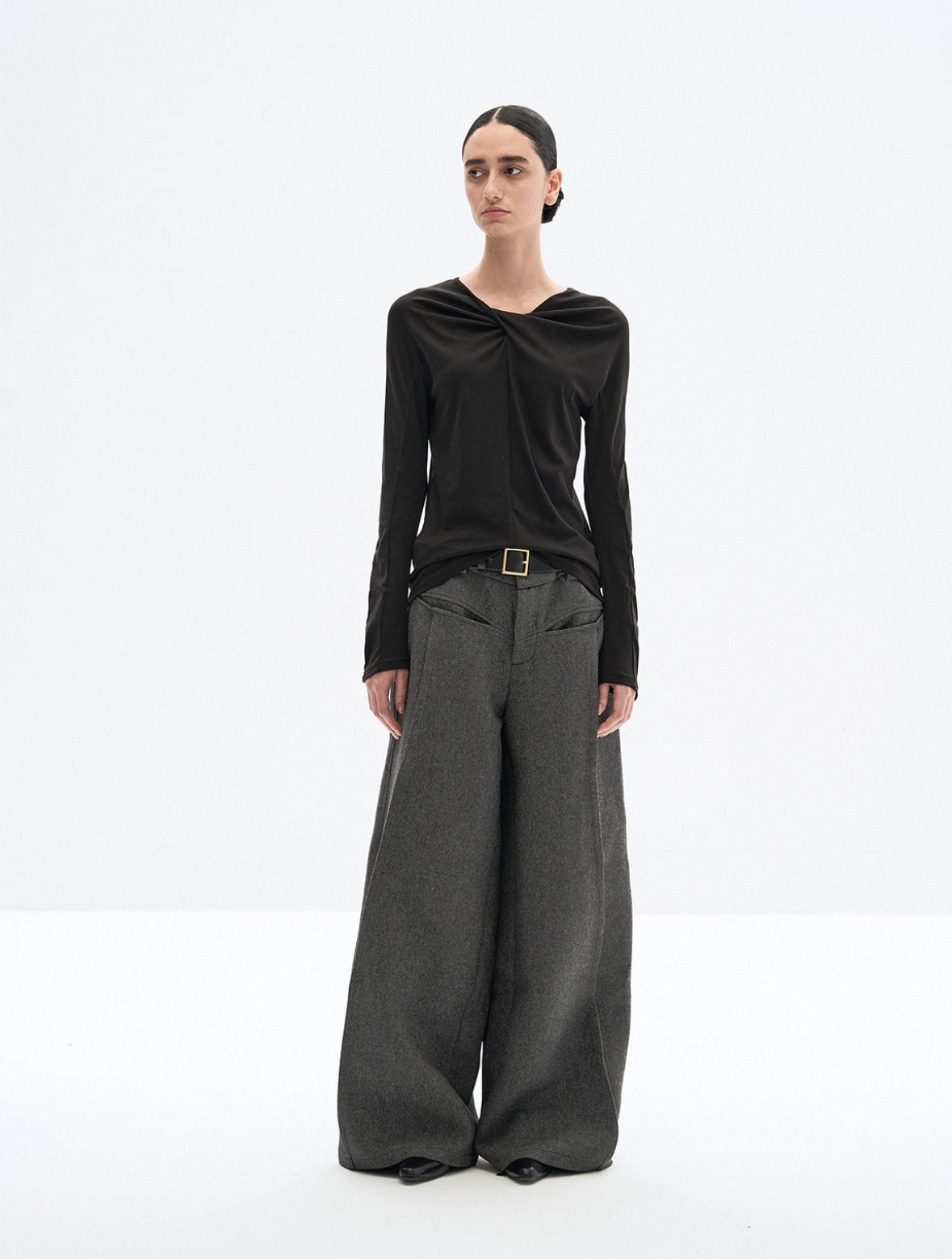 « Minimal » Knit Wide-Neck Long Sleeve
