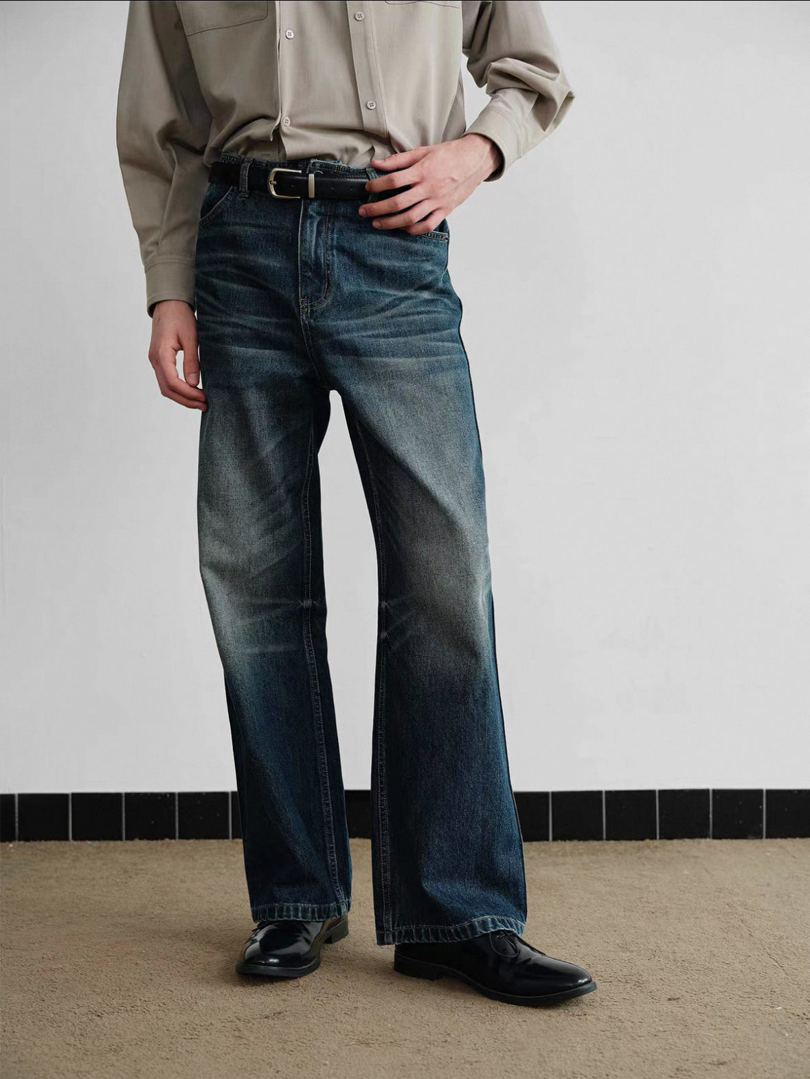 "Nevada" Wash Flared Jeans