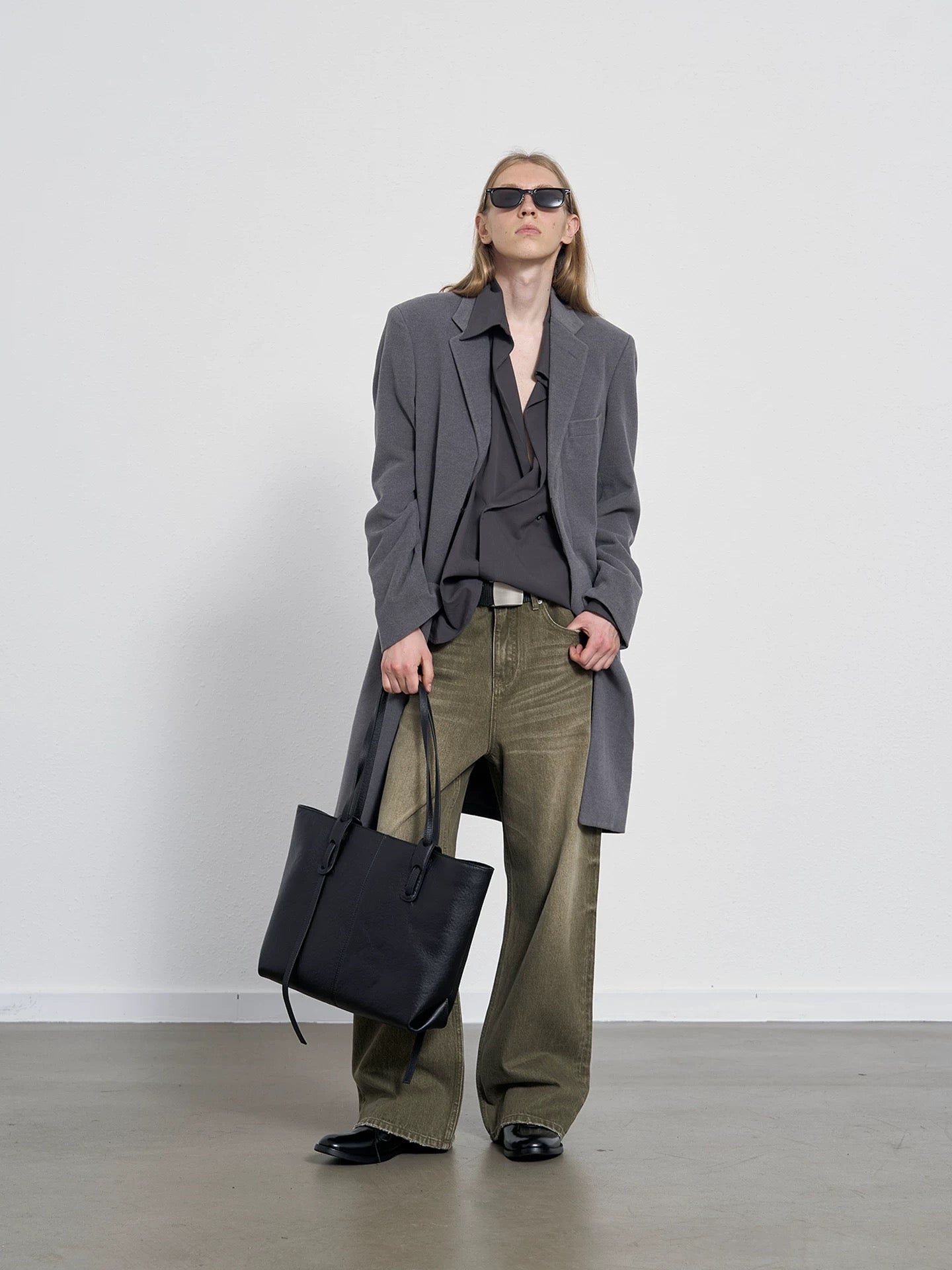 « Loamy Denim » Brown Frayed Denim Pants