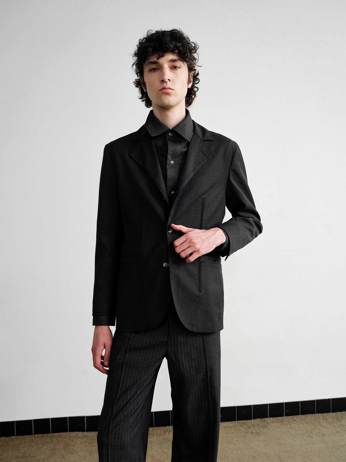 "Graphite" Slim-Fit Breasted Blazer