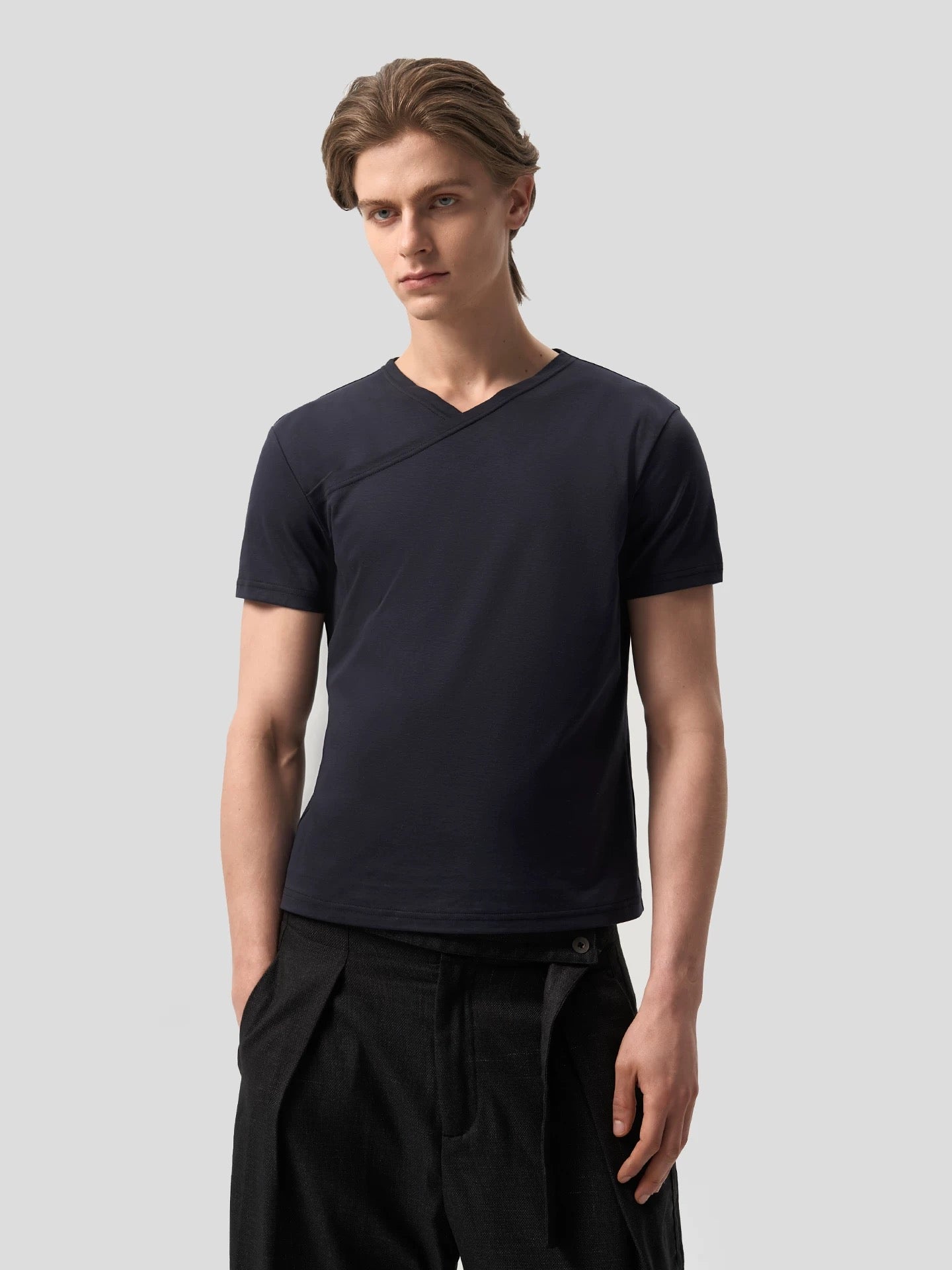« Upper » Asymetric Tee