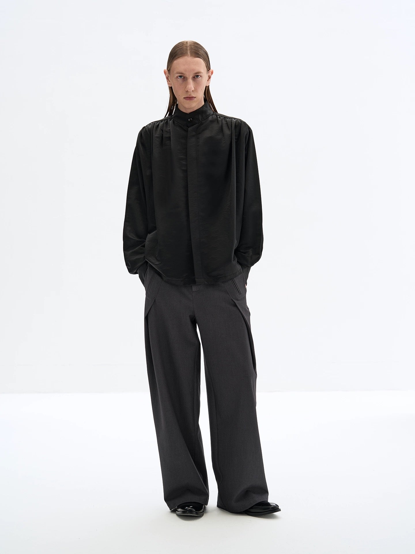 "Crow Plume" Sleeve Pleat Drape Shirt