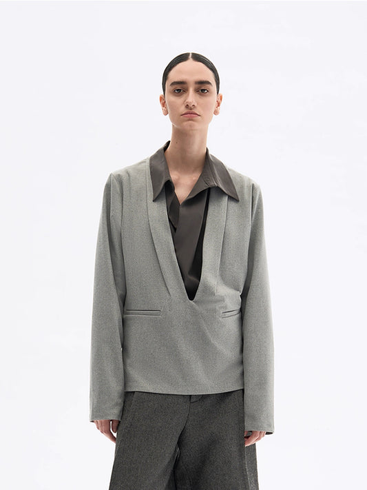 "Gray V" Collar Blazer Fit Adjusted