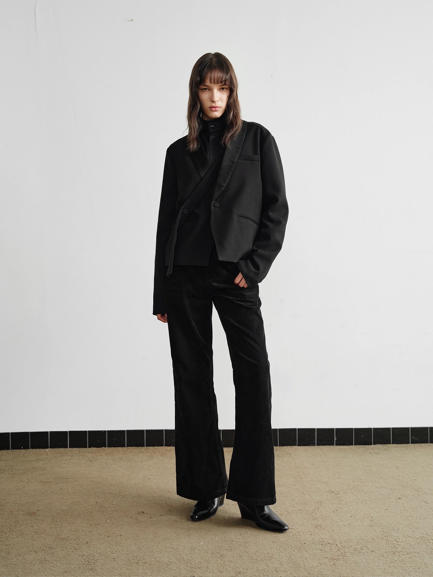 "Tailored" Cropped Blazer with Peak Lapel