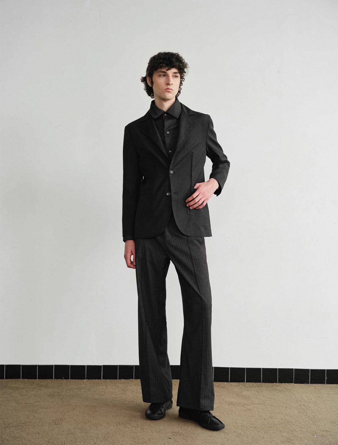 "Graphite" Slim-Fit Breasted Blazer