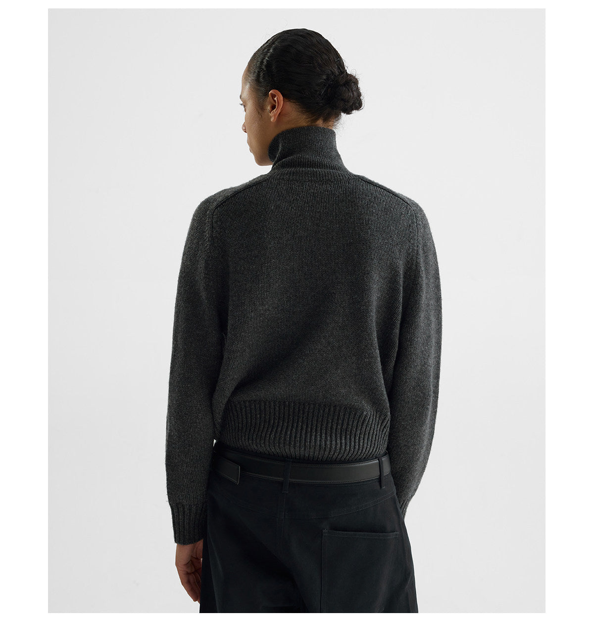 "British" Stand Collar Wool Knit