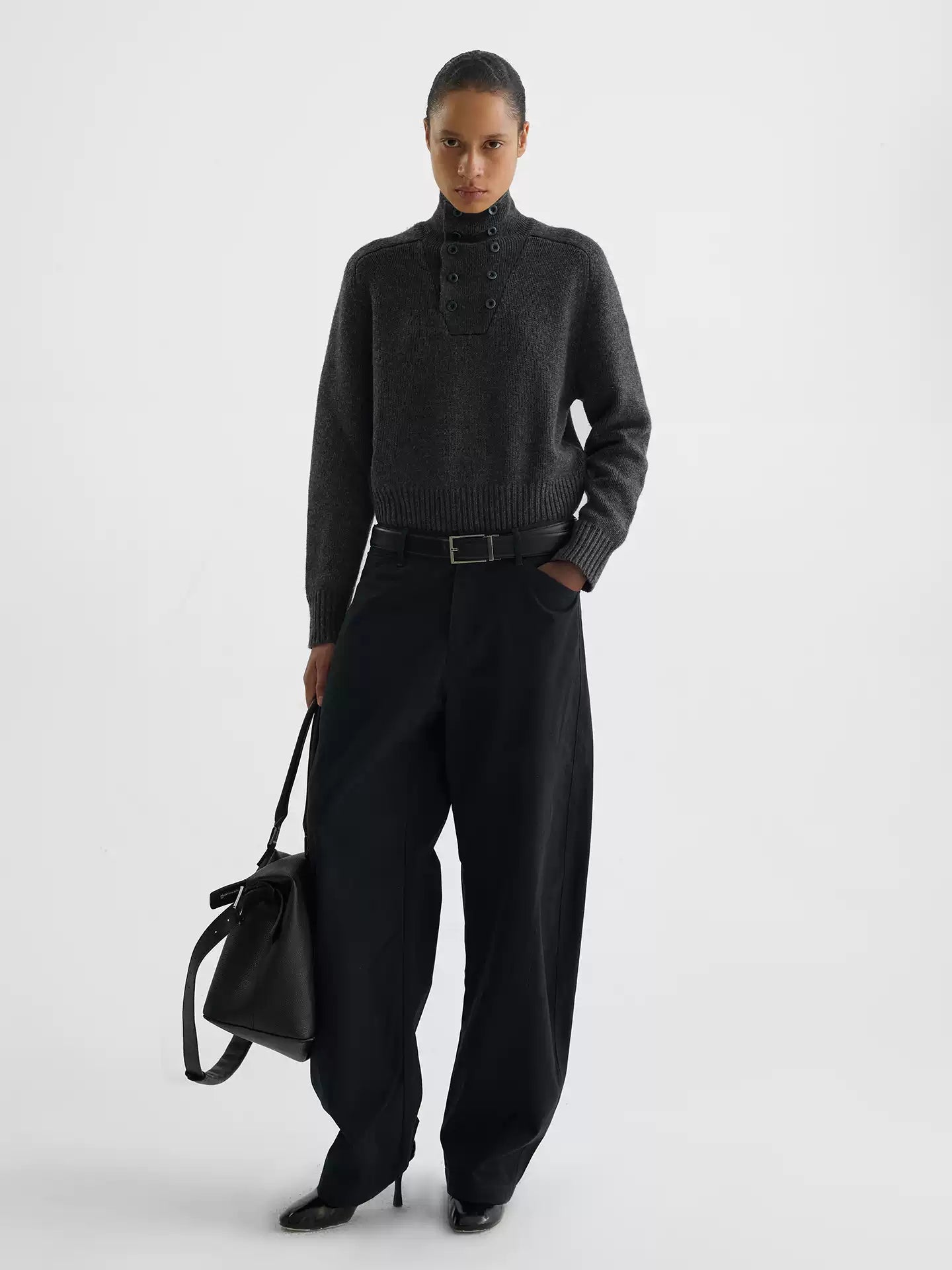 "British" Stand Collar Wool Knit