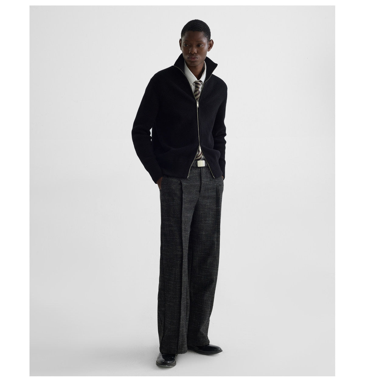"Replica" Pattern Pleated Wide-Leg