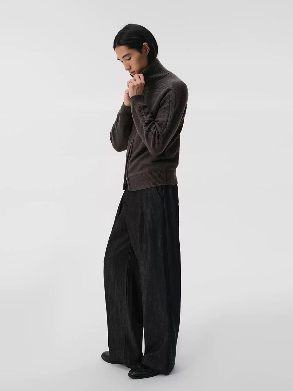 "Lingua" Brown Cardigan Sweater