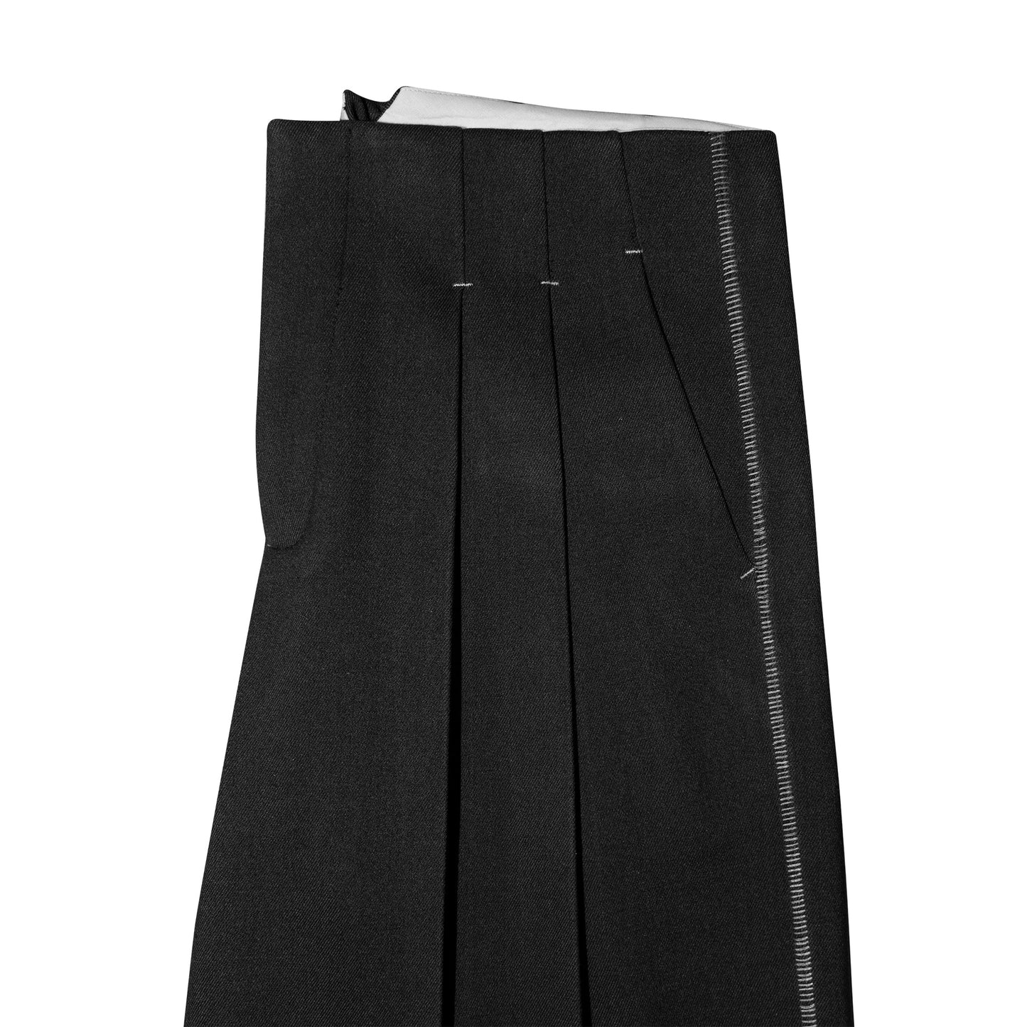 "Tencel" Pleated Straight Pants
